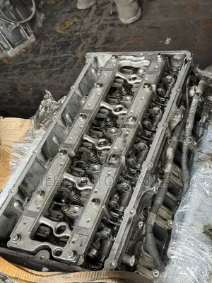CYLINDER HEAD Ford Ranger 3.2