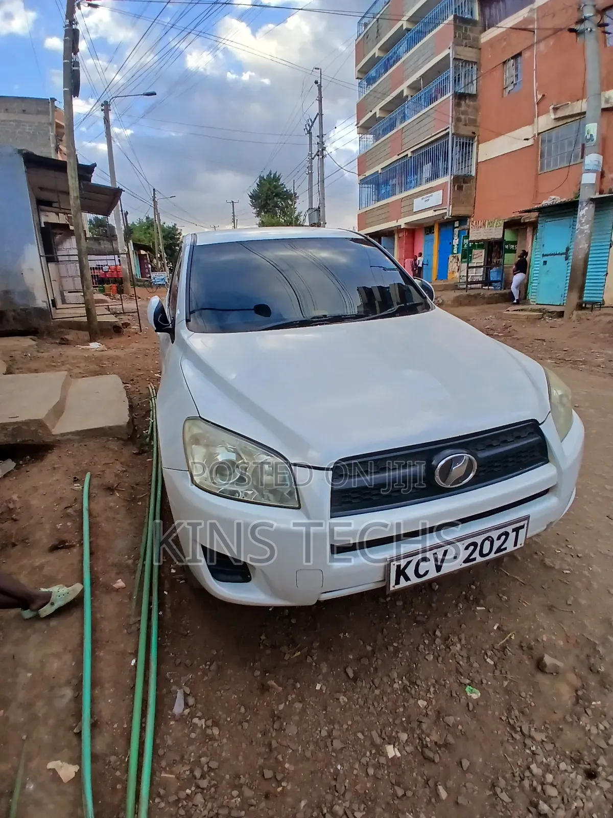 Toyota RAV4 2012 White