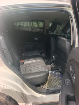 Honda Vezel 2015 White
