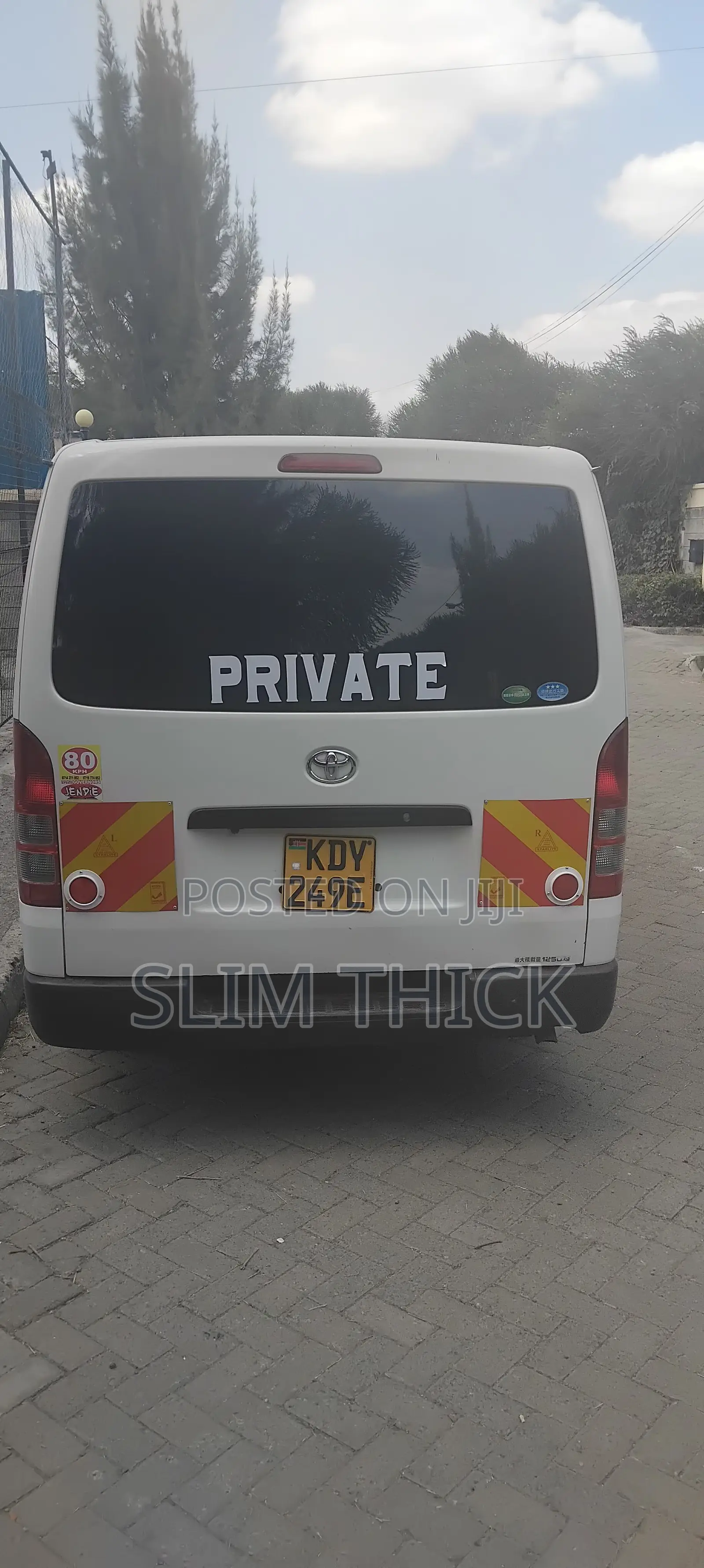 Toyota HiAce 2019 White