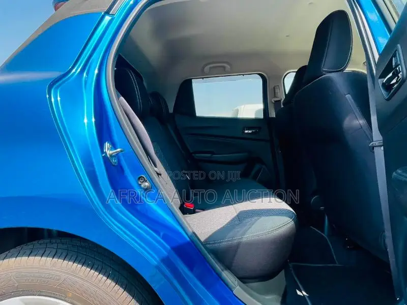 Suzuki Swift 2019 Blue