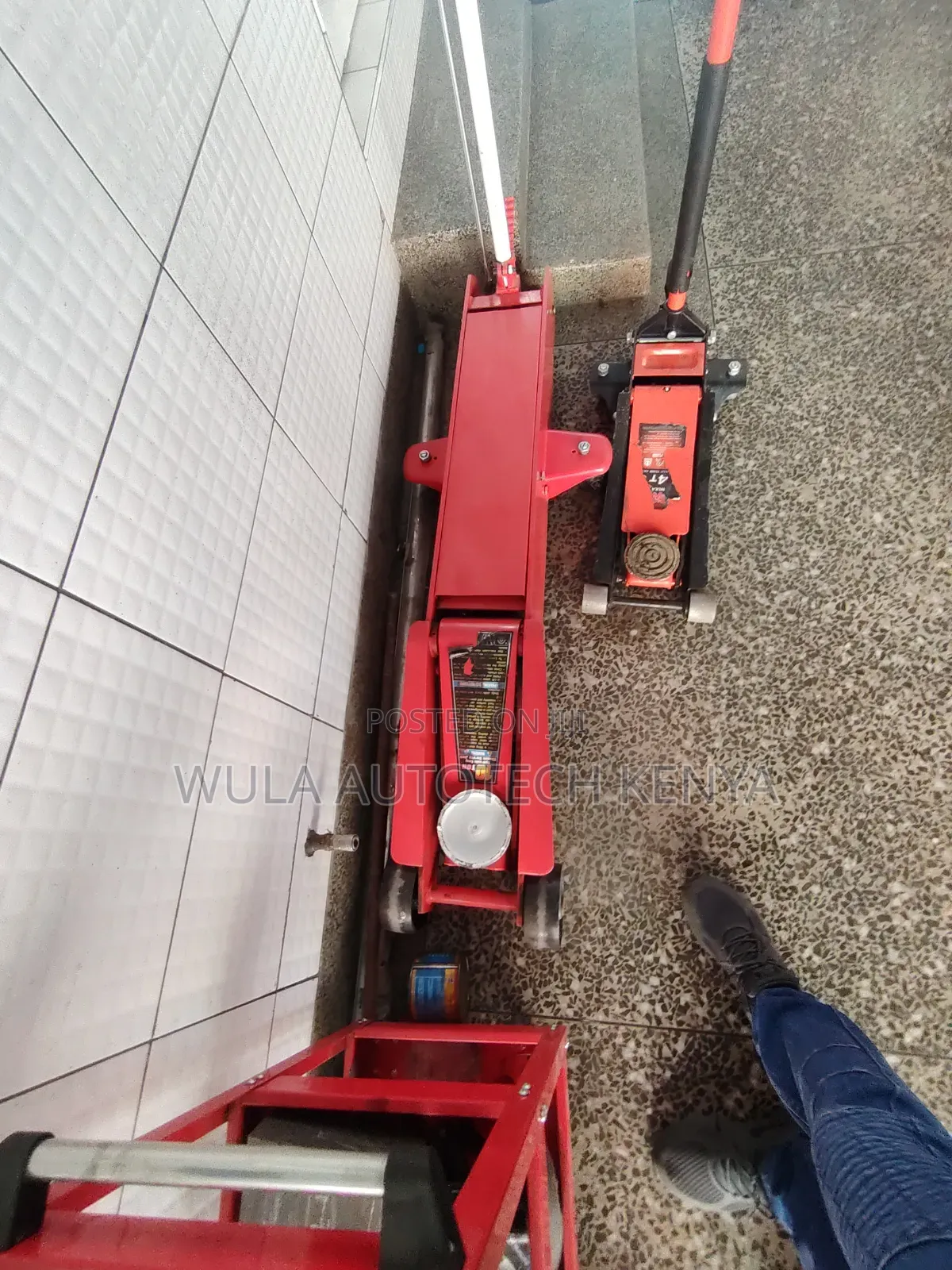Fast Approach Pedal Light Truck 10tns Trolley Jack Sunshine Italy