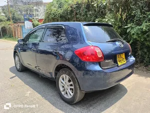 Toyota Auris 2008 Blue