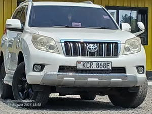Toyota Land Cruiser Prado 2012 White