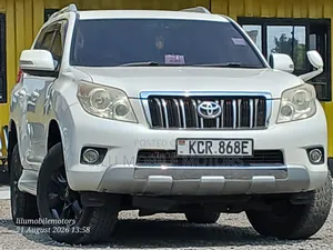 Toyota Land Cruiser Prado 2012 White