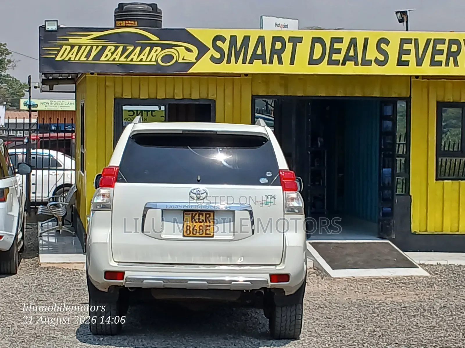 Toyota Land Cruiser Prado 2012 White