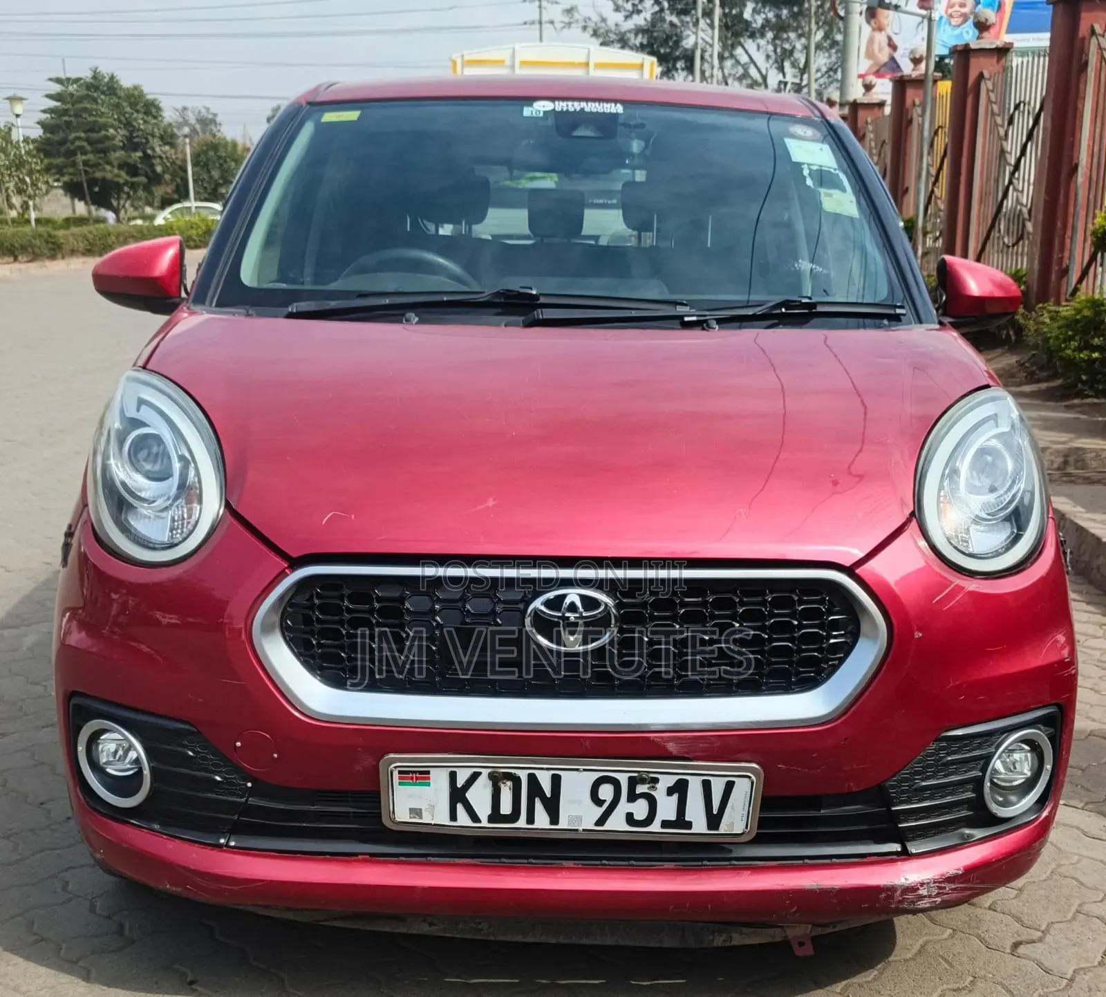 Toyota Passo 2017 Red