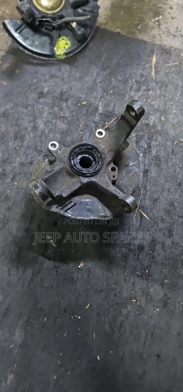 Isuzu Dmax 4wd Knuckle Arm