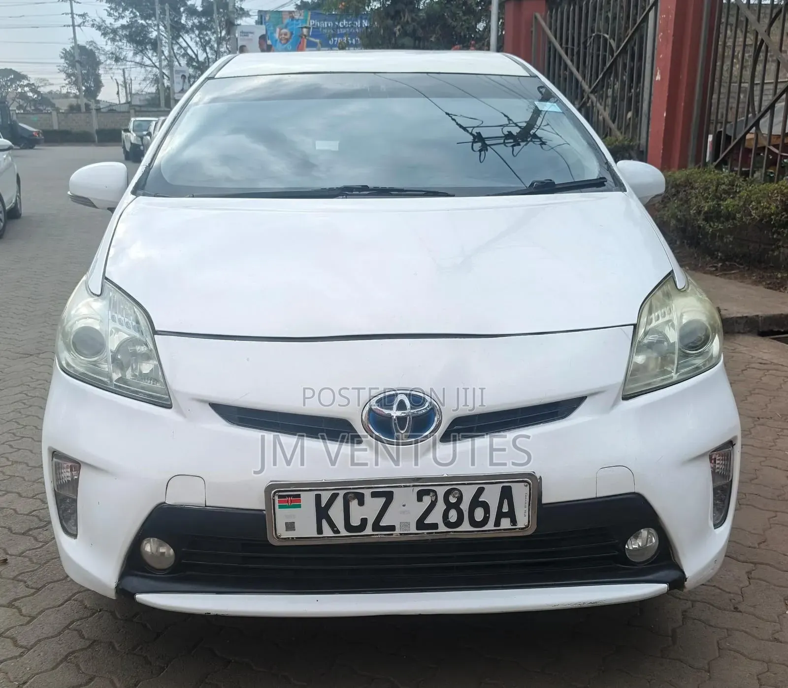 Toyota Prius 2013 White