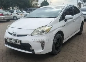 Toyota Prius 2013 White