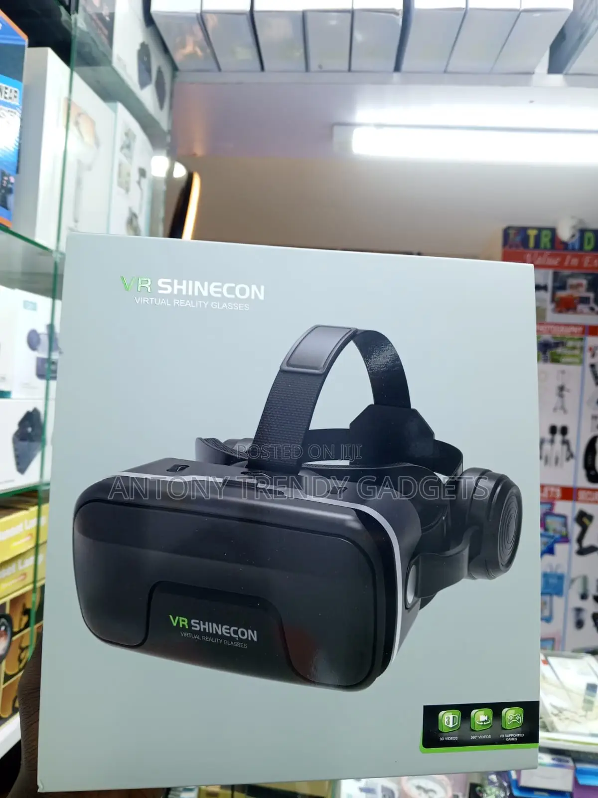 G04EA Smartphone VR Headset for Android iPhone
