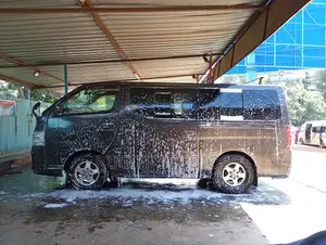 Isuzu Como 2013 Brown