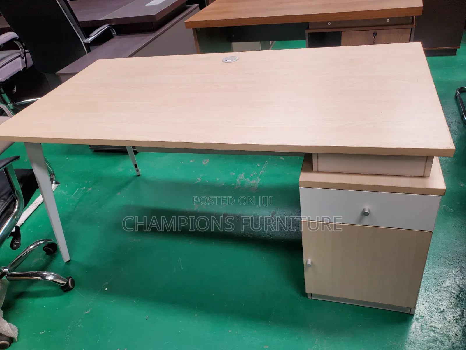 1.6M Minimalist Light Oak Executive Desk