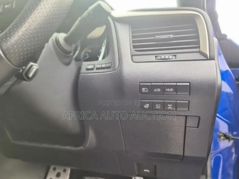Lexus RX 2019