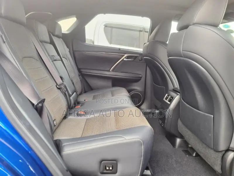 Lexus RX 2019
