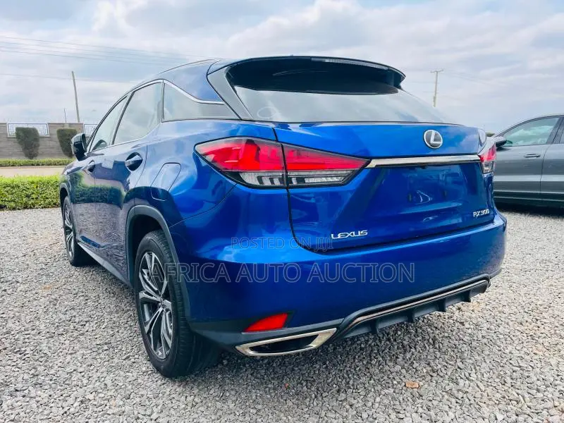 Lexus RX 2019