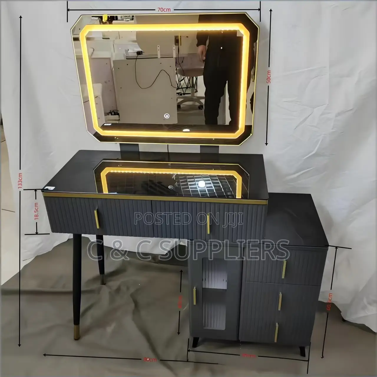 Smart Bedroom Dressing Table With Led