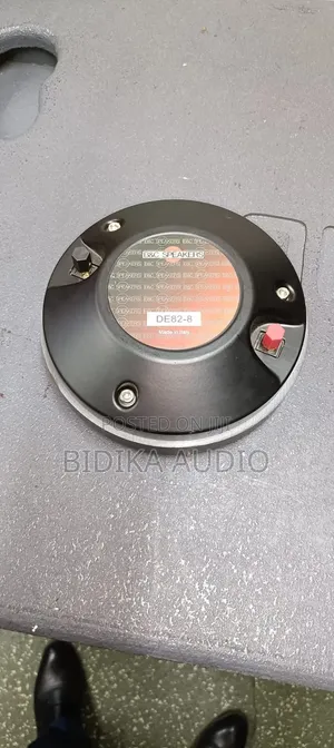  C Speakers DE82-8 2" High-Frequency Titanium Compression Horn Driver