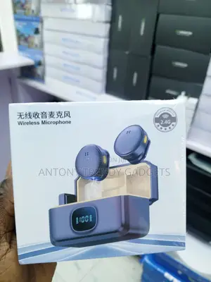Q8 2.4G Wireless Lavalier Mic With Magnetic Clip Case