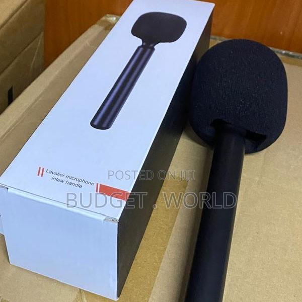 Compact Wireless Lapel Mic for Vlogging, Streaming Interviews