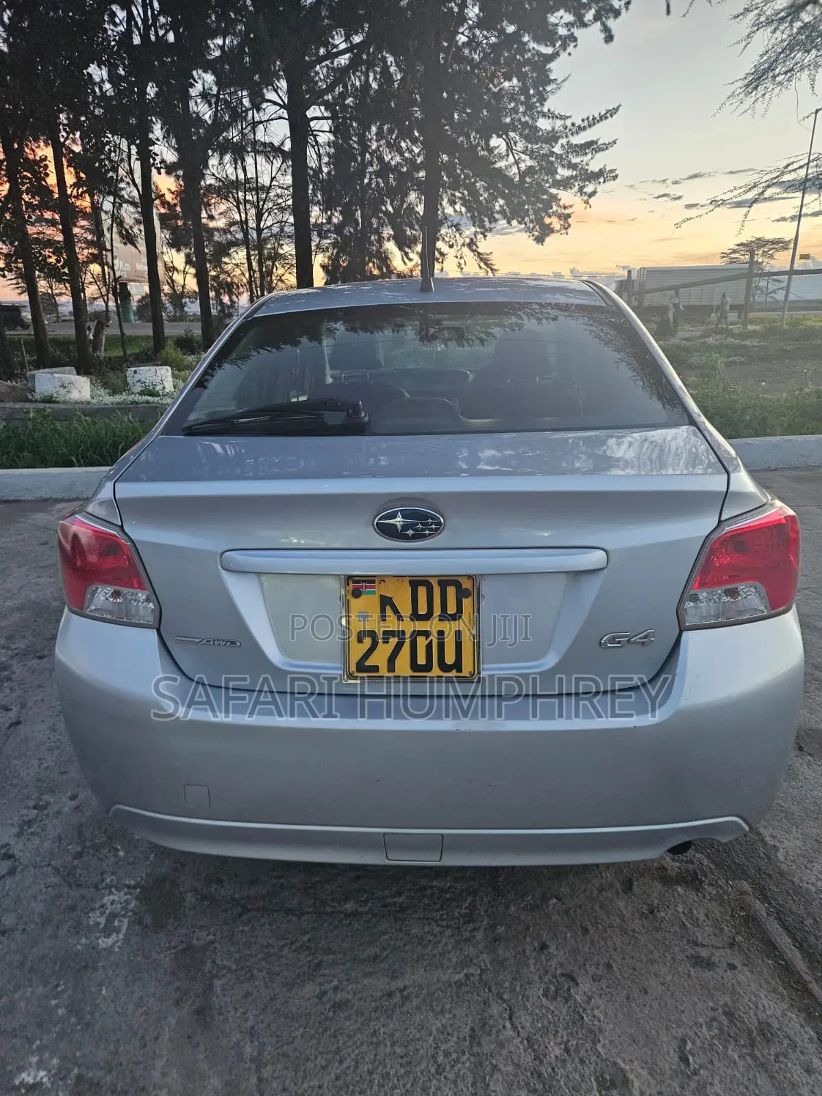 Subaru Impreza 2.0i Limited PZEV 4dr Sedan AWD (2.0L 4cyl CVT) 2014
