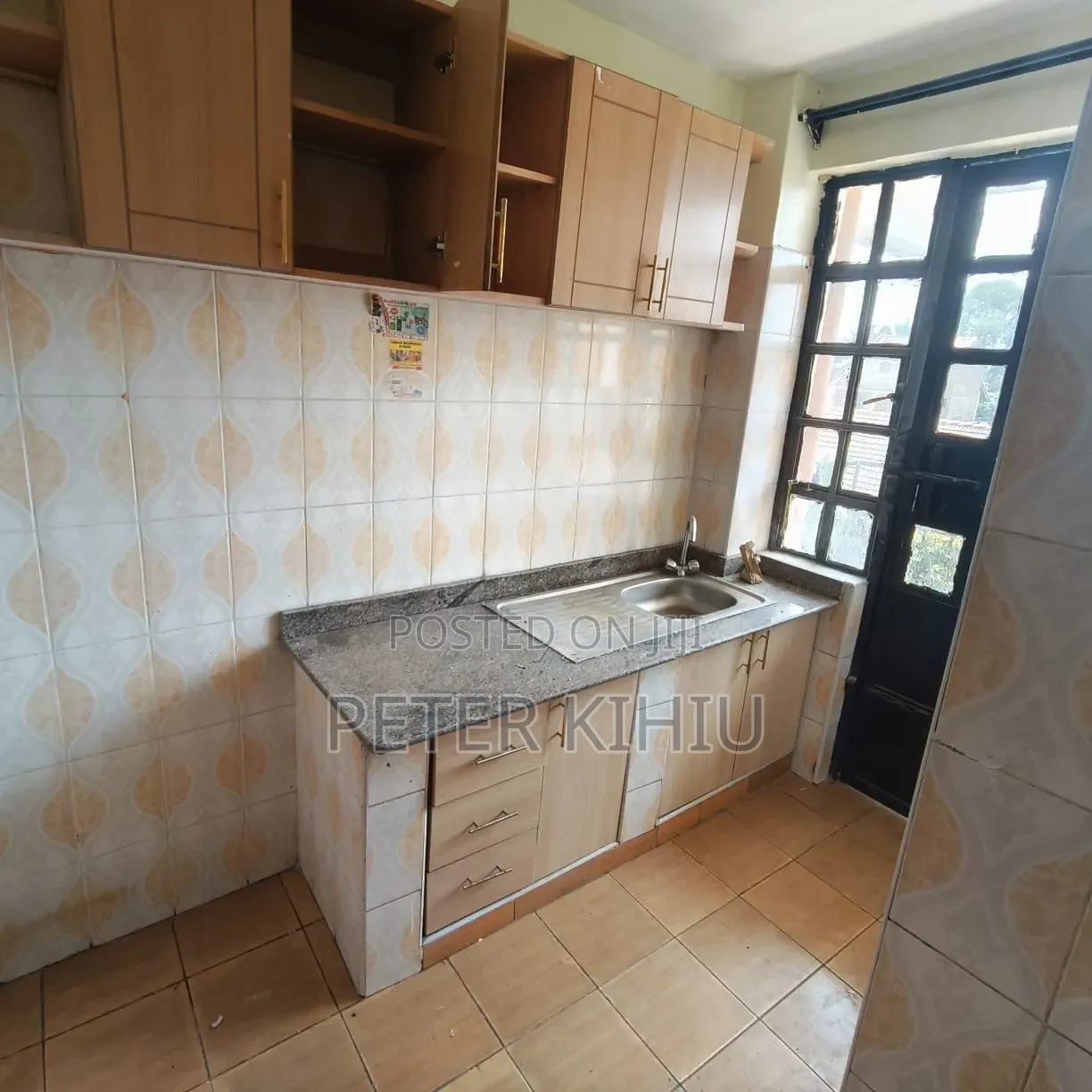 3bdrm Apartment in Rangers Court, South C for sale