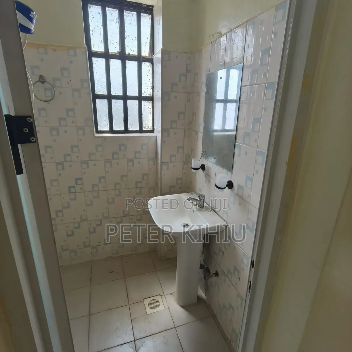 3bdrm Apartment in Rangers Court, South C for sale