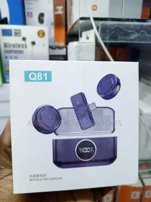Q81 Wireless Clip-on Lapel Mic With Noise Reduction Display