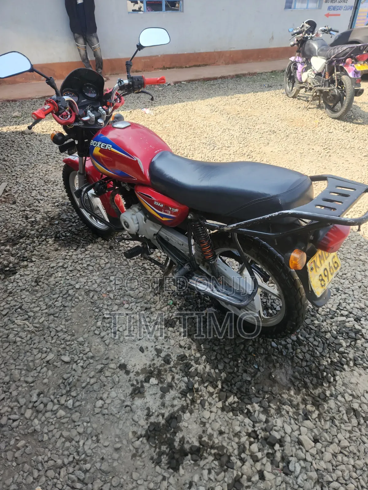 Bajaj Boxer 150 UG 2025 Red