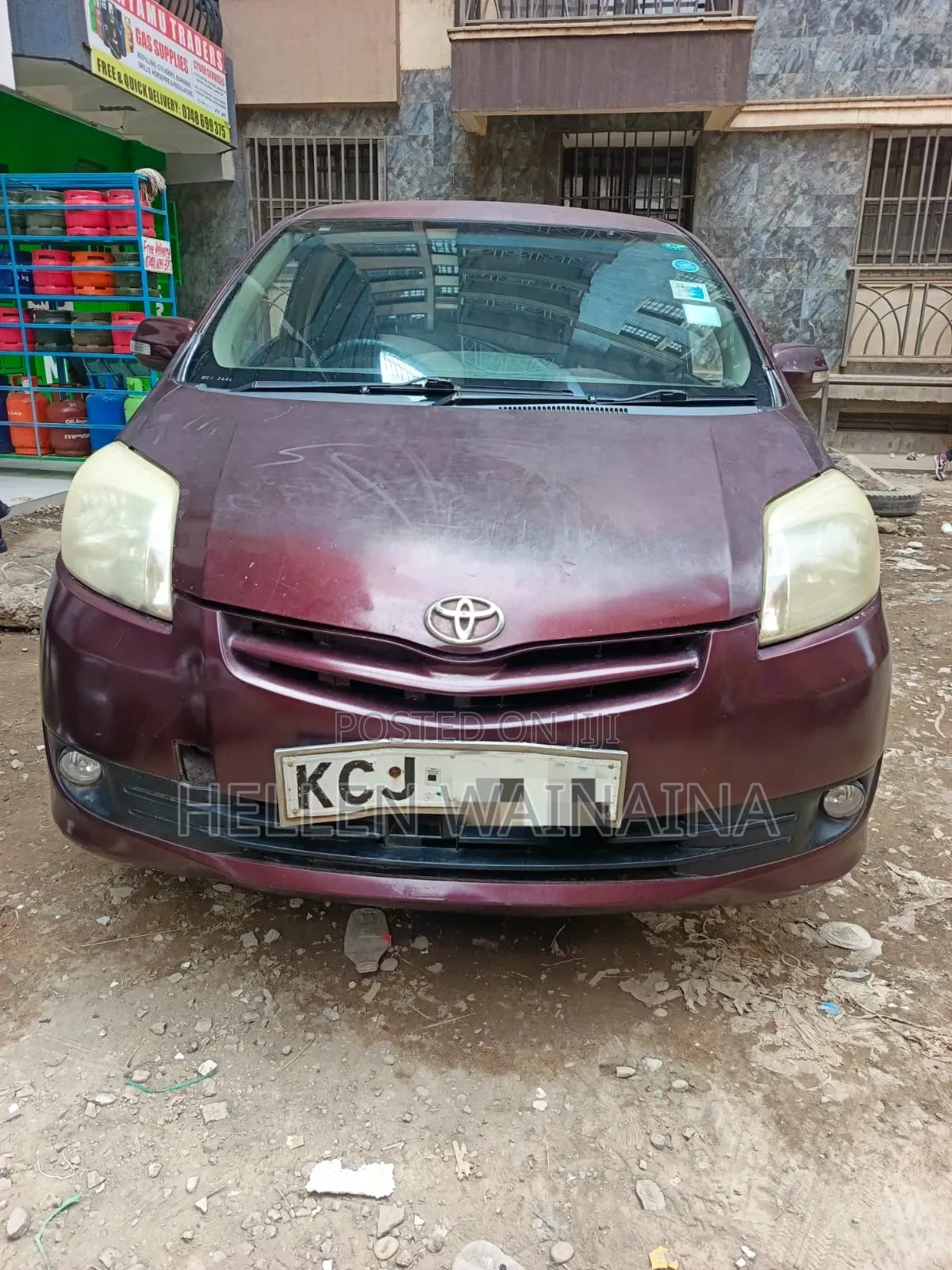 Toyota Passo Sette 2010 Maroon