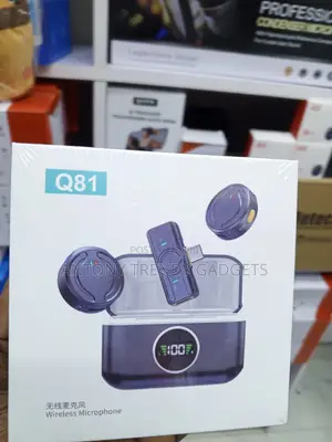 Q81 Wireless Lavalier Mic for TikTok YouTube Vlogging Live