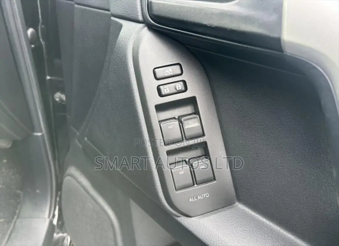 Toyota Land Cruiser Prado 2019 Black