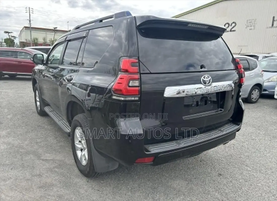 Toyota Land Cruiser Prado 2019 Black