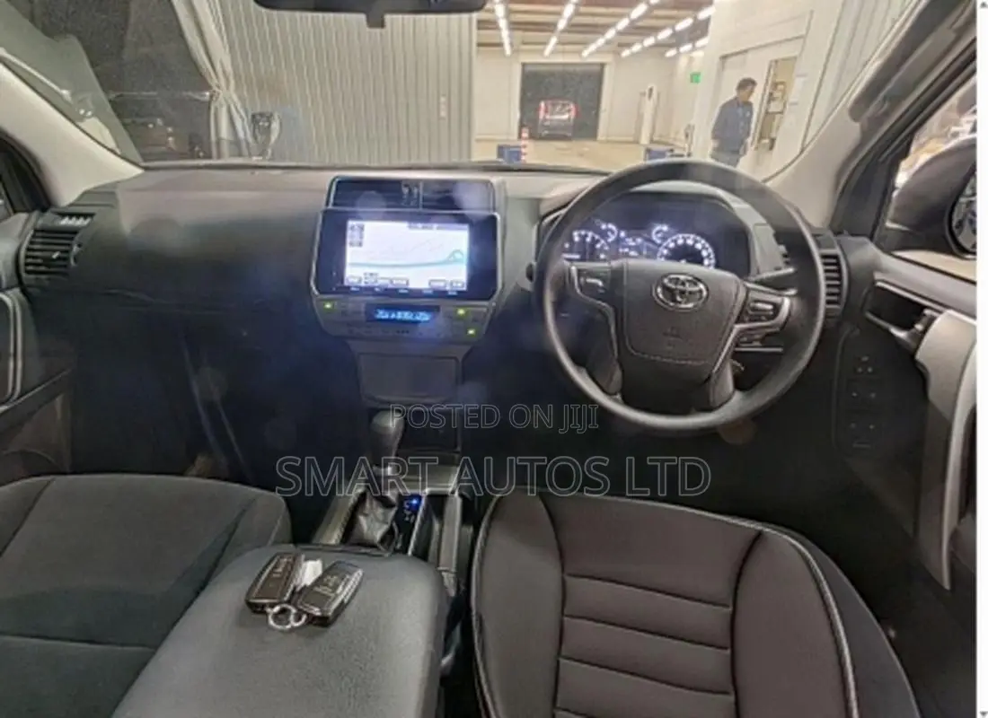 Toyota Land Cruiser Prado 2019 Black