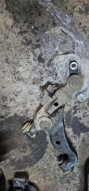Hilux Vigo 2wd Lower Control Arm