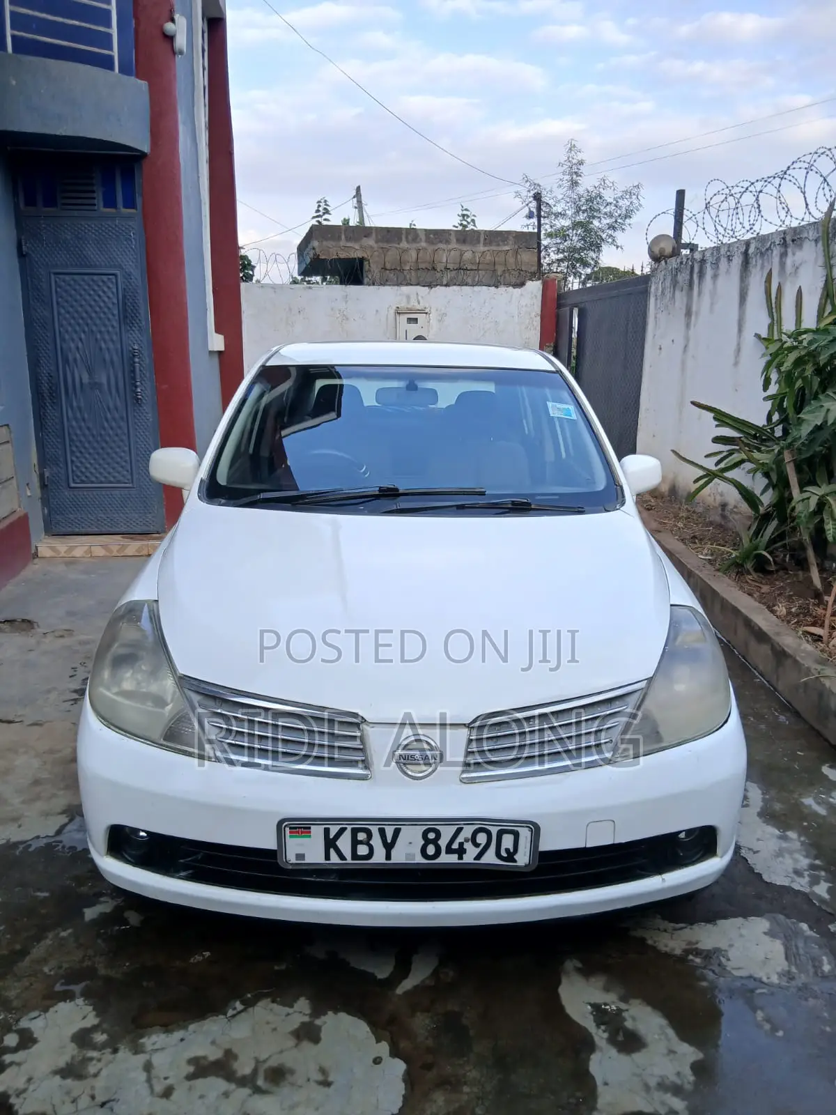 Nissan Tiida 2007 White
