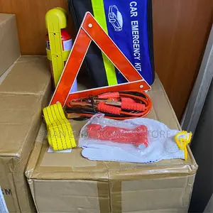 Lightweight 7 in 1 Essential Auto Safety Road Side Assistance Tool Kit