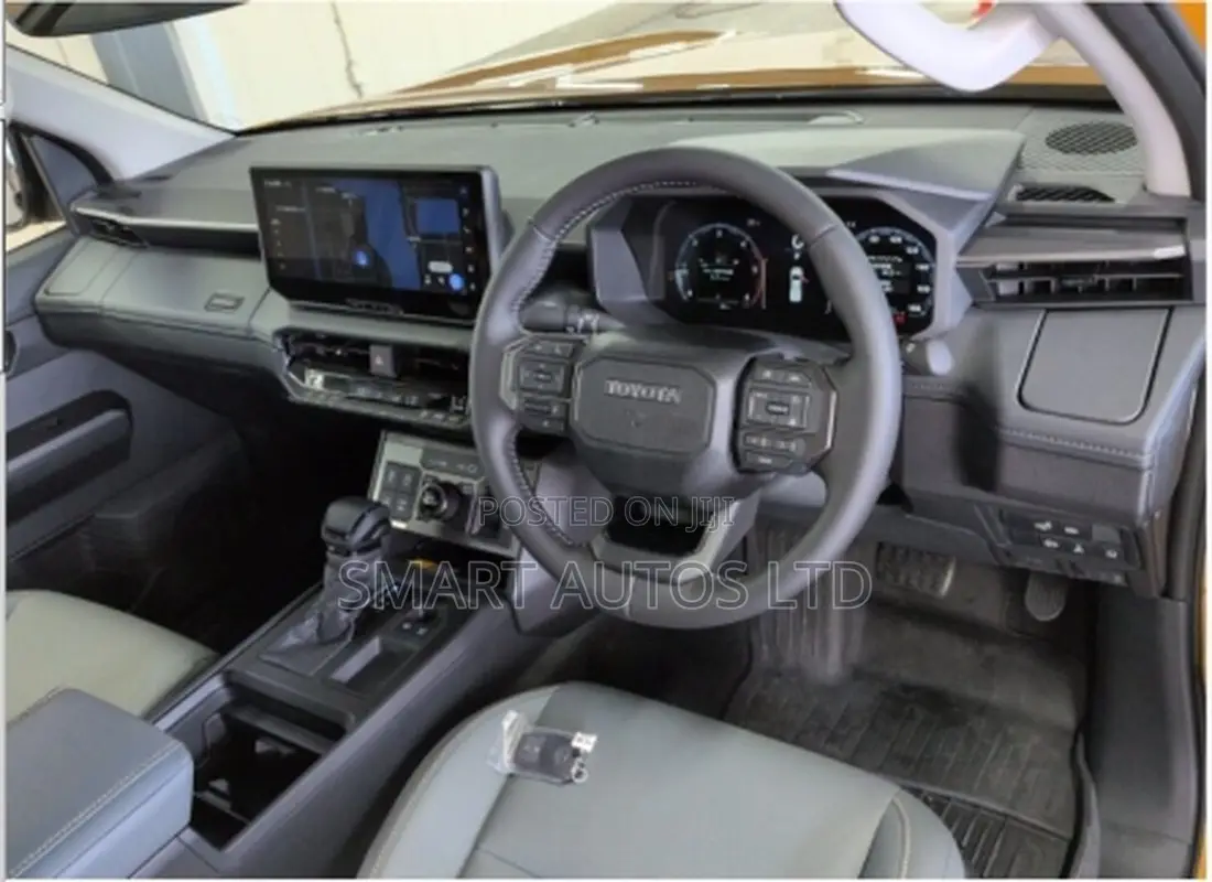 New Toyota Hilux 2026 Orange