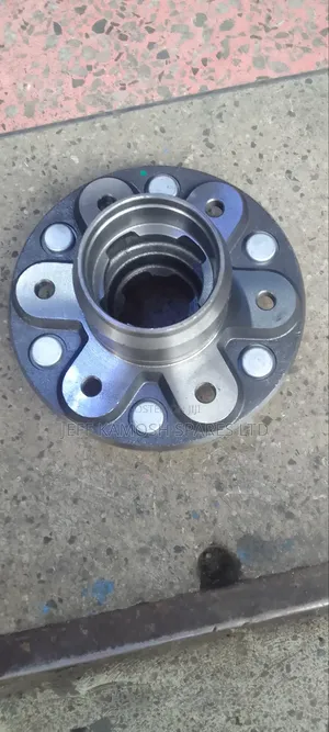 7l/5l Hub Bearings Available