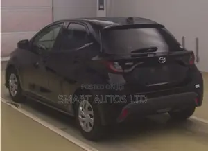 Toyota Yaris 2020 Black