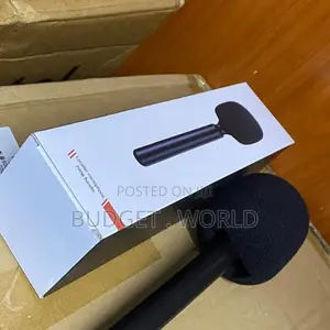 High-Quality Clip-on Lapel Microphone for Content Creators