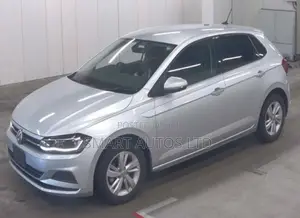 Volkswagen Polo 2019 Silver