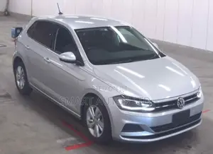 Volkswagen Polo 2019 Silver