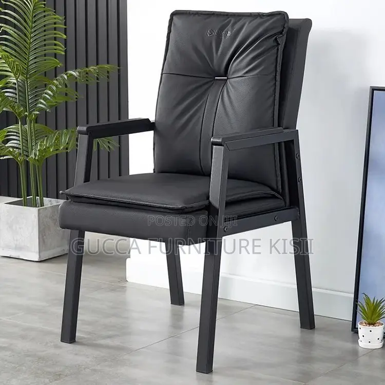 Office Chair; Executive Cushioned Visitors Chair