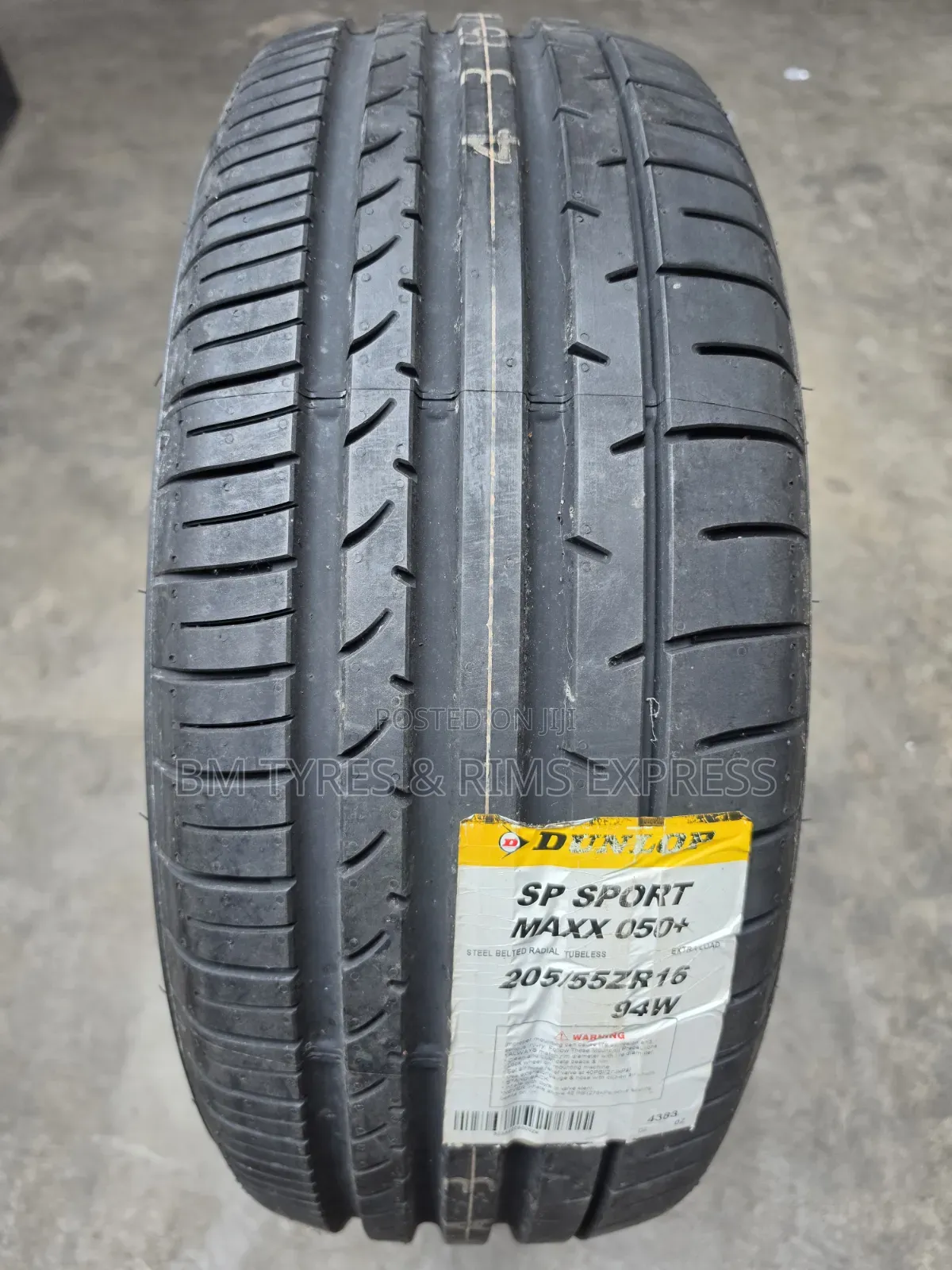 205 /55 R16 Dunlop TYRES (Japan)