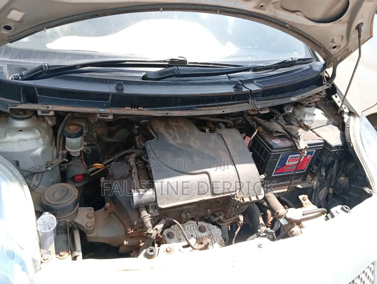Toyota Vitz 2005 Silver