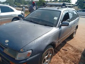 Toyota Corolla 1996 Black
