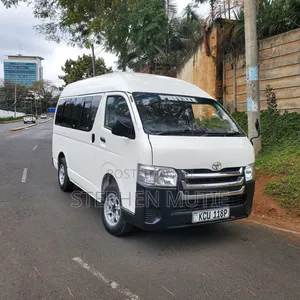 Toyota HiAce 2012 White