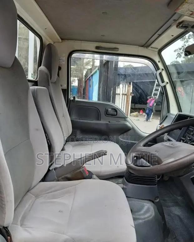 Isuzu Elf NQR - thumbnail 6