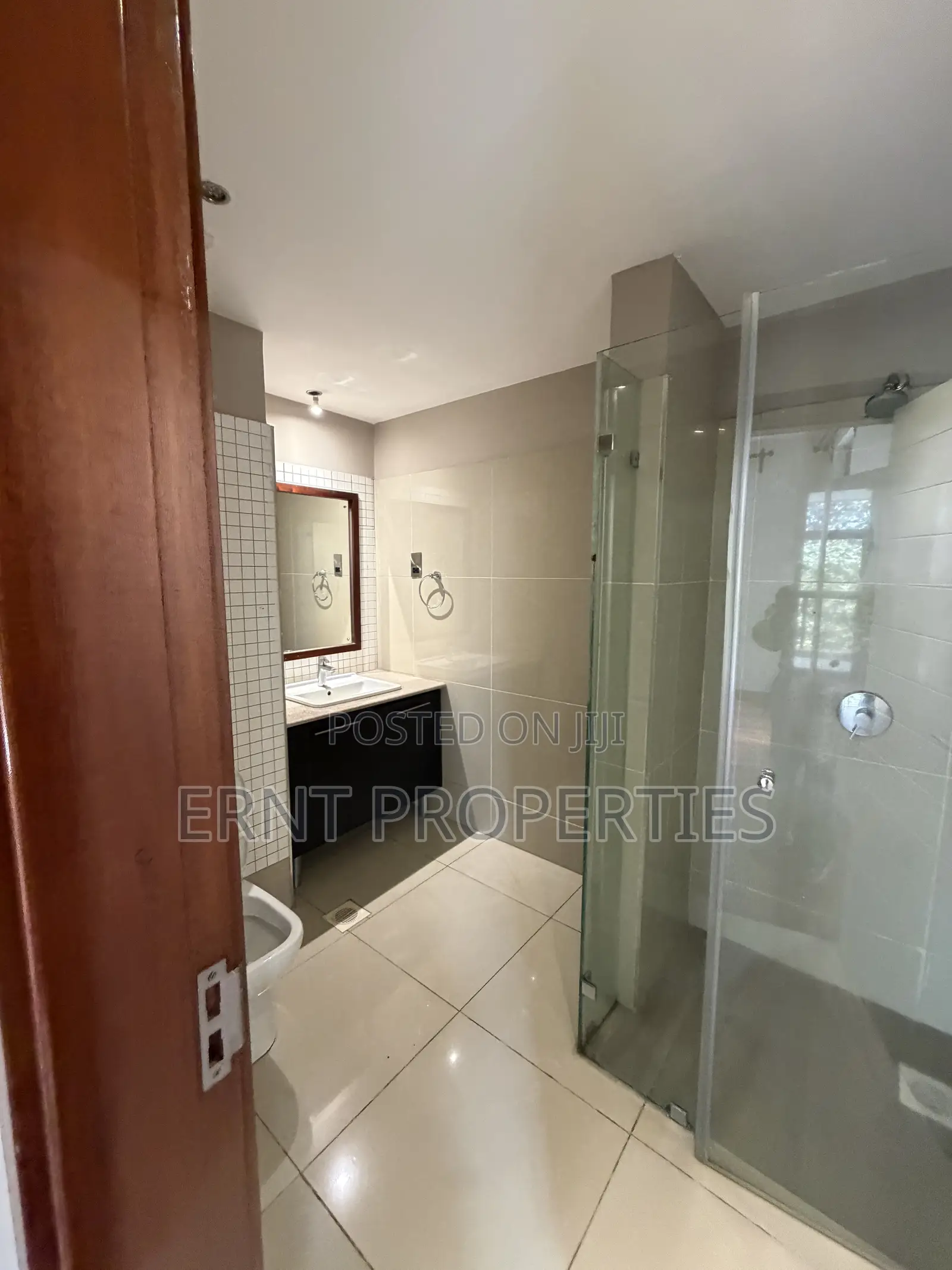 3bdrm Penthouse in Westlands for rent